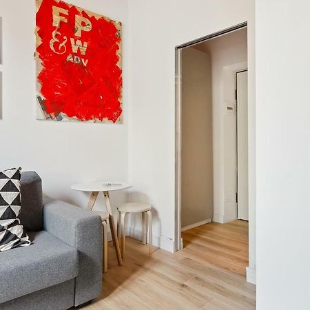 Modern And Cozy Apt In Porta Romana ميلان المظهر الخارجي الصورة