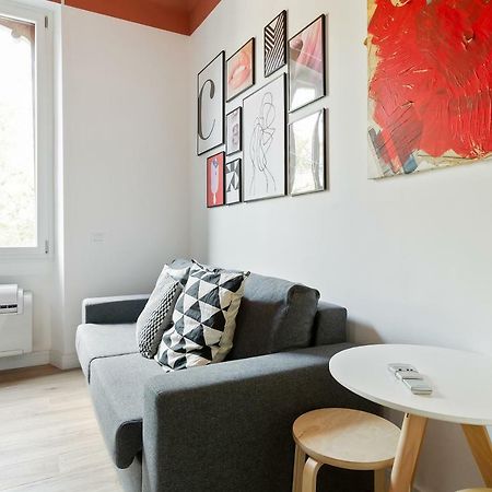 Modern And Cozy Apt In Porta Romana ميلان المظهر الخارجي الصورة