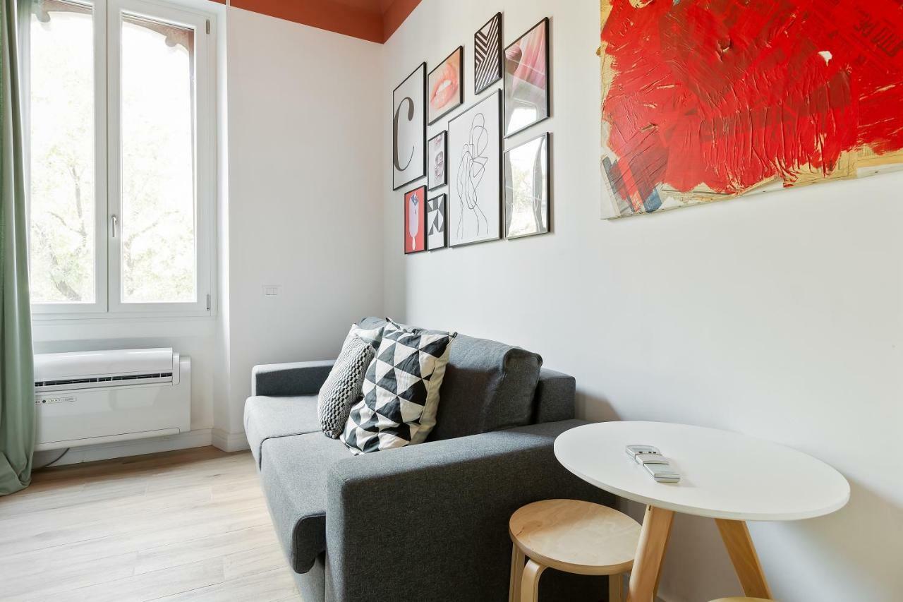 Modern And Cozy Apt In Porta Romana ميلان المظهر الخارجي الصورة